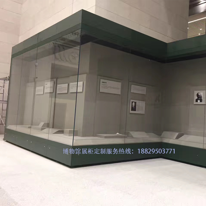 实创-Y012深圳市实创博物馆展柜博物馆恒温恒湿转角沿墙展柜
